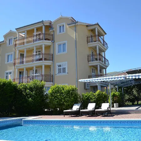 Apartament Mare-3 By Interhome Trogir